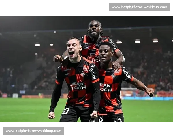 一夜成名！黑马球员有望搅乱法甲MVP格局